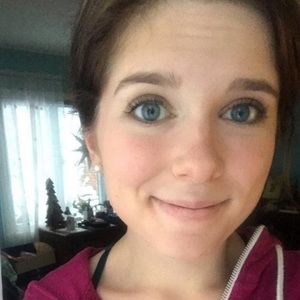 Meet your Posher, Anika